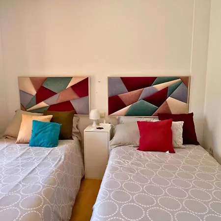Apartamento Home4u Calle Barcelona *